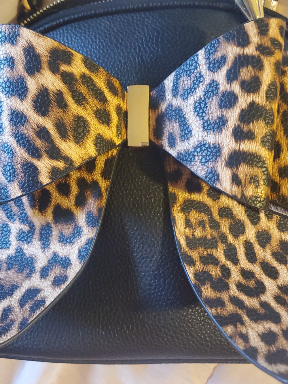 Crossi Crossbody Bag Leopard Bow - Picture 4 of 13